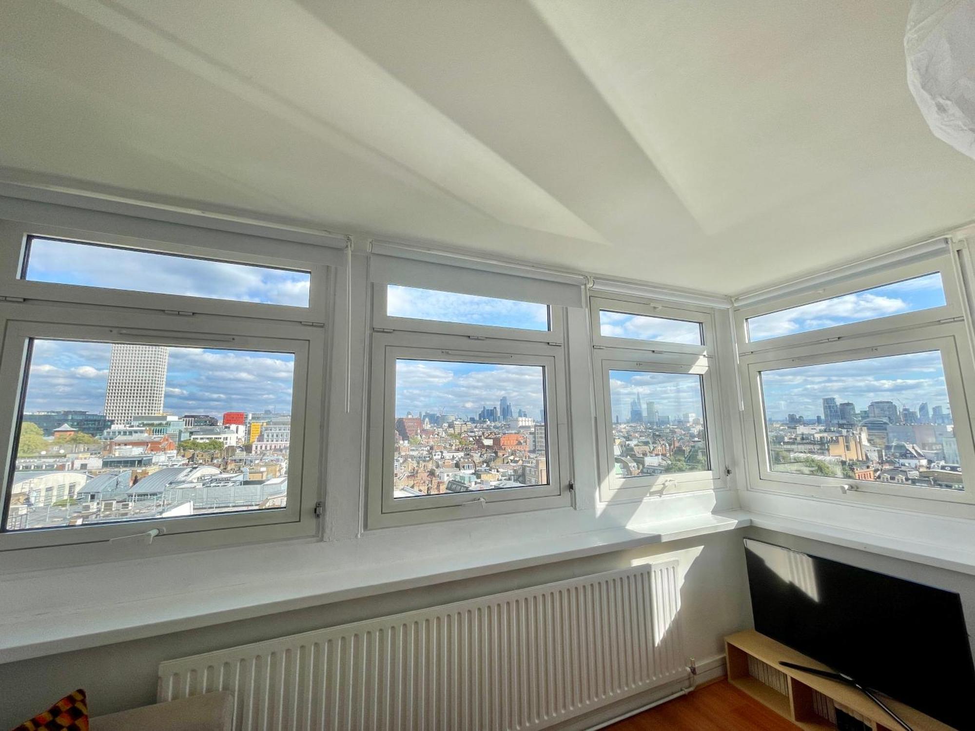 Bright 2-bedroom In Soho High-rise With Skyline Views Apartament Londra